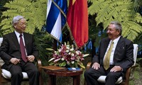 Party leader recieves Cuban President Raul Castro Ruz
